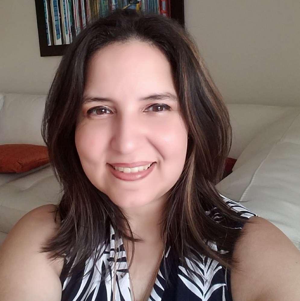 Meet your Posher, Leslie